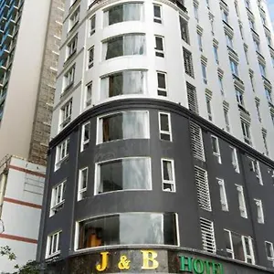 J&b & Hotel