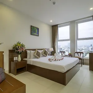 Golden Light Hotel